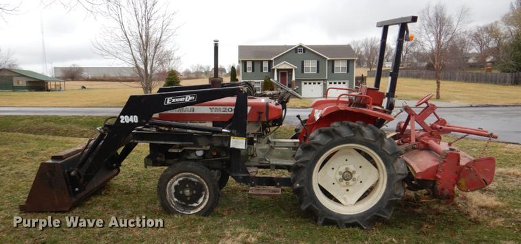 image for item JJ9209 Yanmar YM2000  tractor