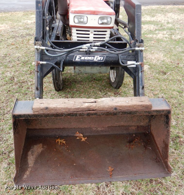 image for item JJ9209 Yanmar YM2000  tractor