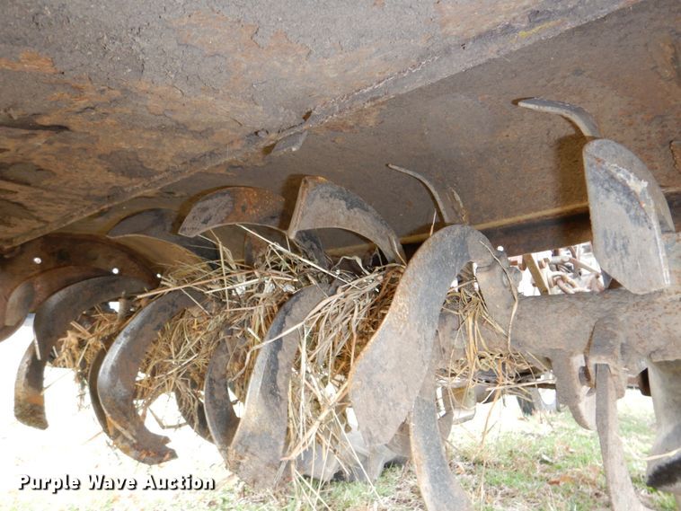 image for item JJ9209 Yanmar YM2000  tractor