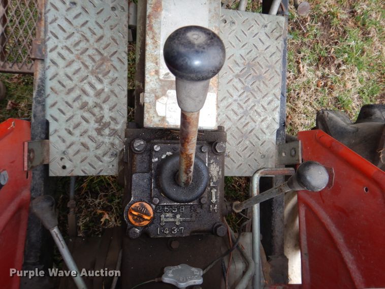 image for item JJ9209 Yanmar YM2000  tractor