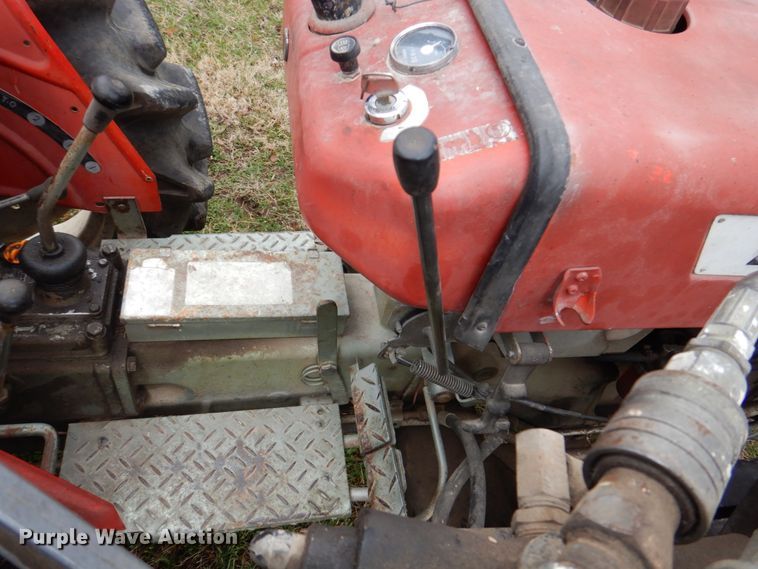 image for item JJ9209 Yanmar YM2000  tractor