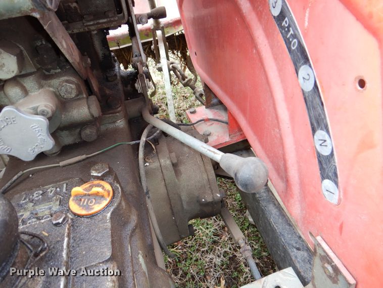 image for item JJ9209 Yanmar YM2000  tractor