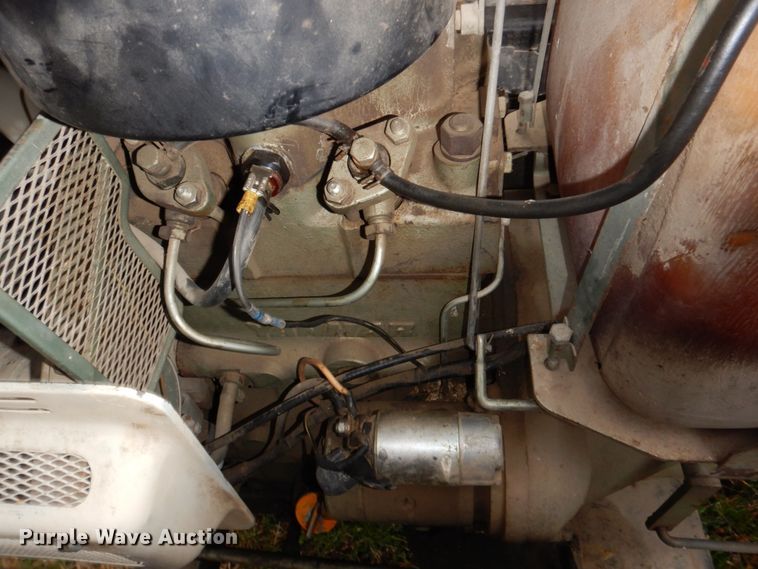 image for item JJ9209 Yanmar YM2000  tractor