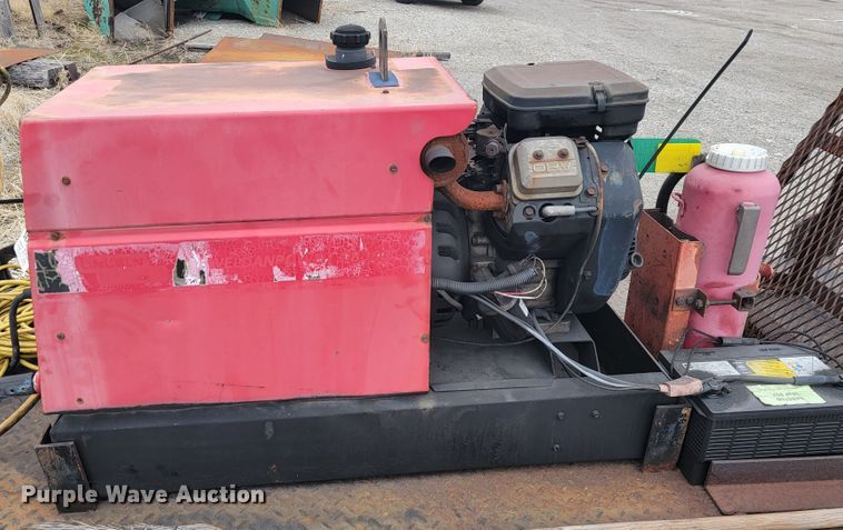 image for item JL9709 Lincoln Electric Weldanpower WPG8000  welder/generator
