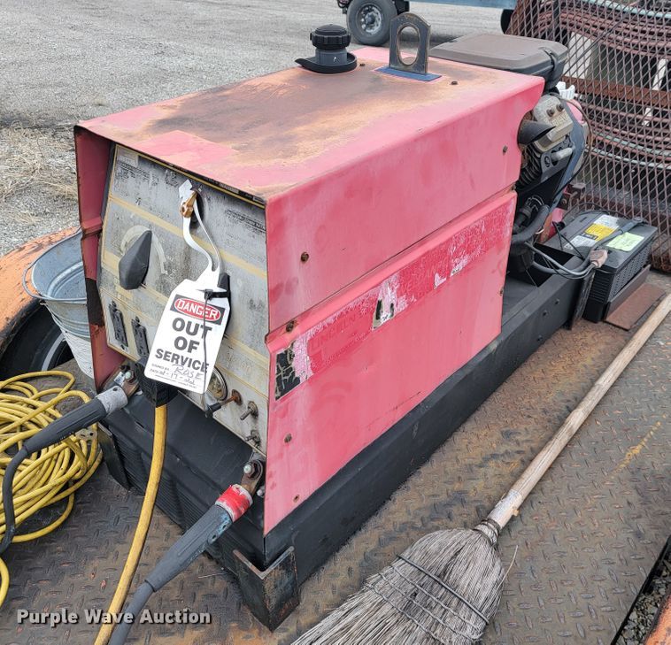 image for item JL9709 Lincoln Electric Weldanpower WPG8000  welder/generator