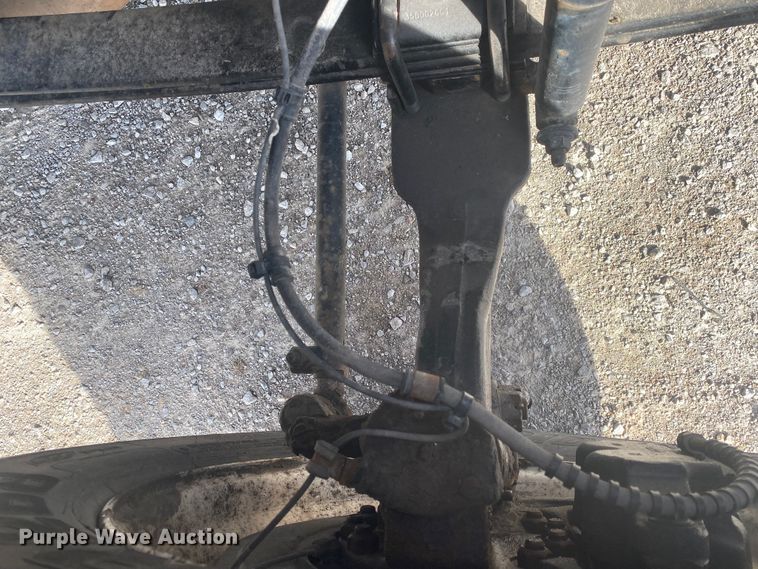 image for item JN9104 2006 Ford F650 Super Duty XL  flatbed truck