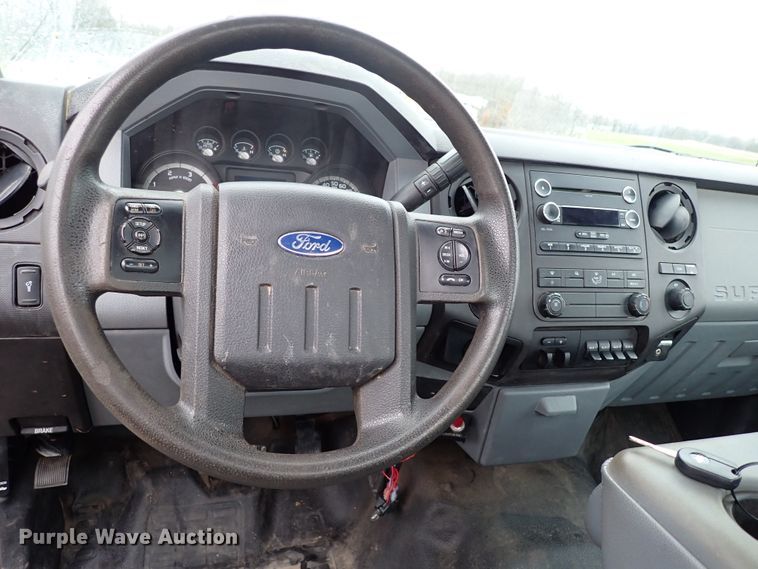 image for item JO9575 2015 Ford F550 Super Duty  truck cab and chassis