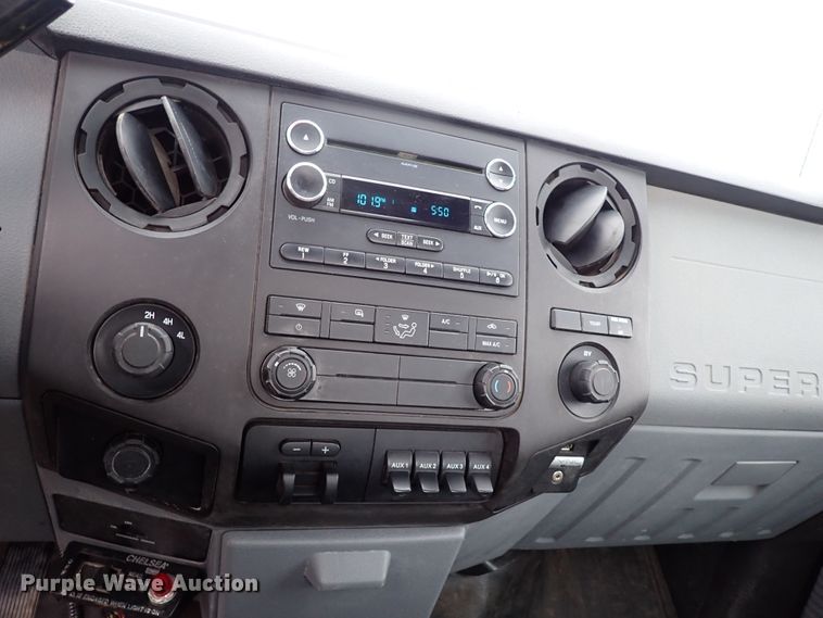 image for item JO9575 2015 Ford F550 Super Duty  truck cab and chassis