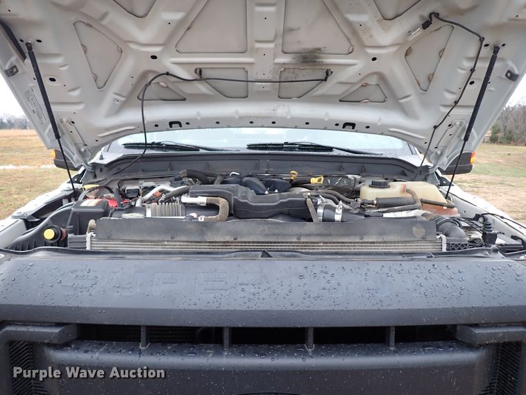 image for item JO9575 2015 Ford F550 Super Duty  truck cab and chassis