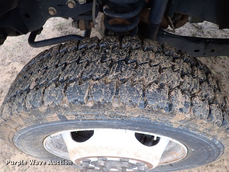 image for item JO9575 2015 Ford F550 Super Duty  truck cab and chassis