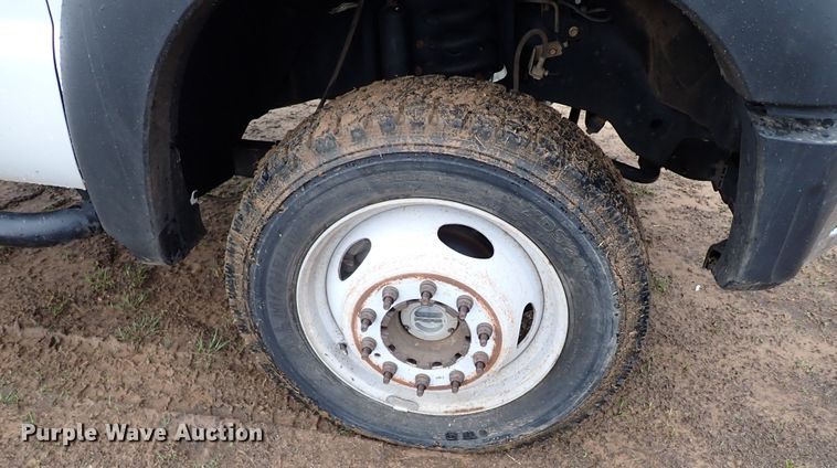 image for item JO9575 2015 Ford F550 Super Duty  truck cab and chassis