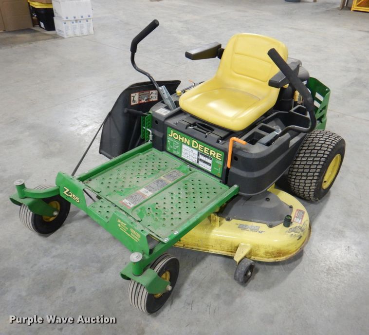 image for item JS9077 John Deere Z255  ZTR lawn mower