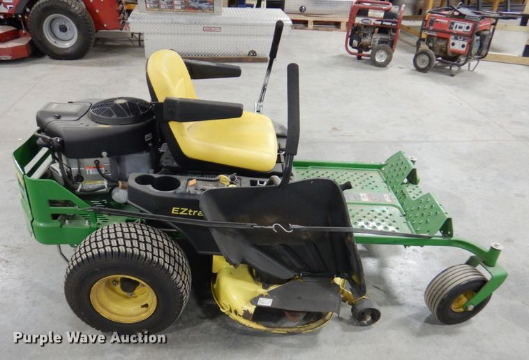 image for item JS9077 John Deere Z255  ZTR lawn mower