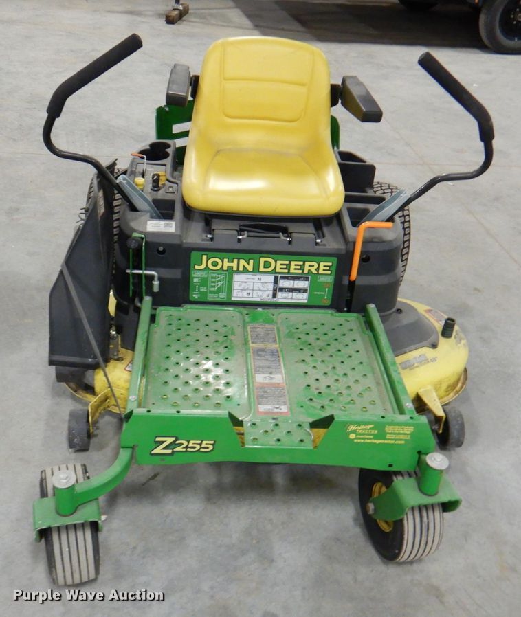 image for item JS9077 John Deere Z255  ZTR lawn mower