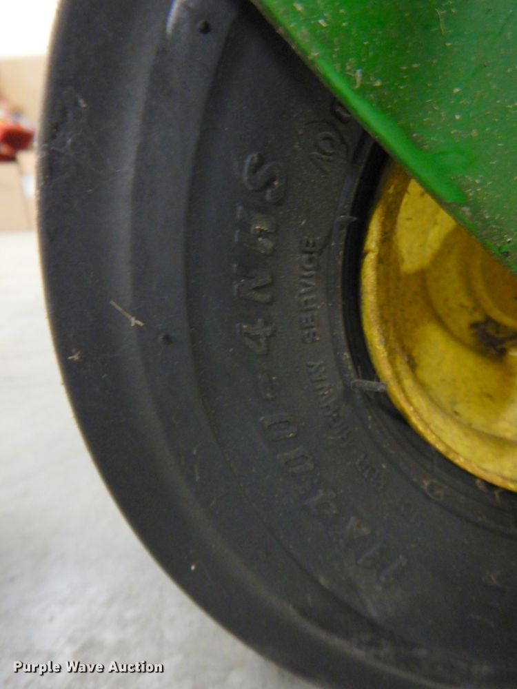 image for item JS9077 John Deere Z255  ZTR lawn mower