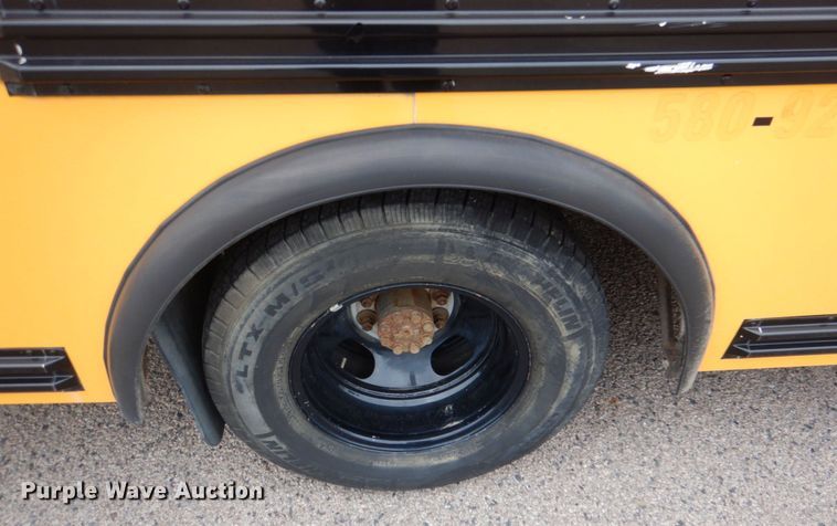 image for item JS9543 2011 GMC Savana  school bus