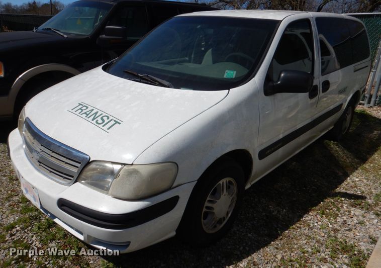 image for item JS9551 2004 Chevrolet Venture  van