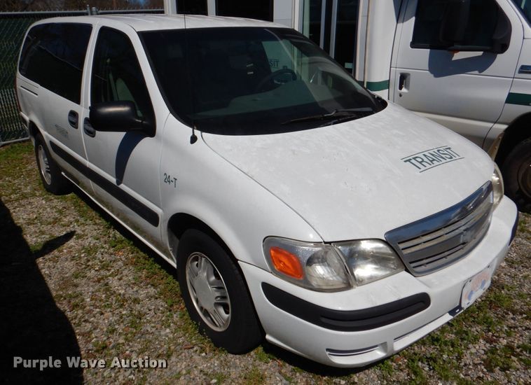 image for item JS9551 2004 Chevrolet Venture  van