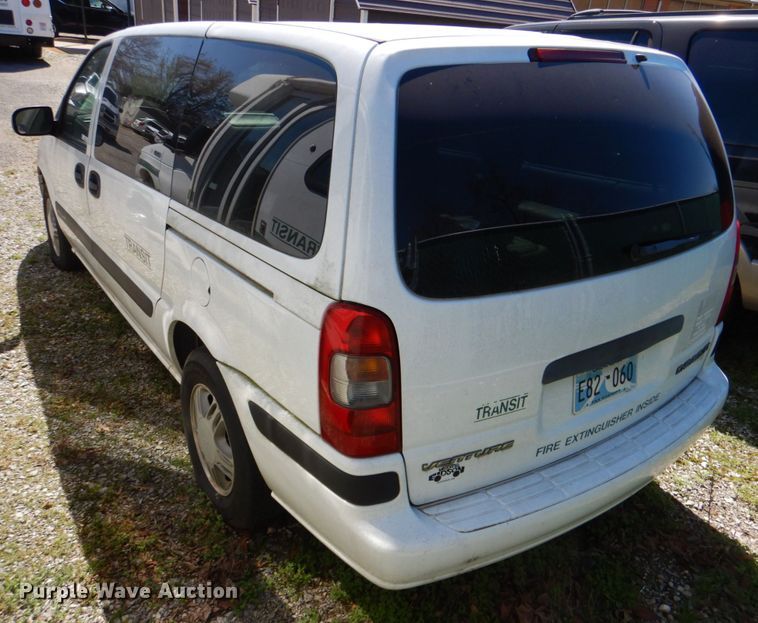 image for item JS9551 2004 Chevrolet Venture  van