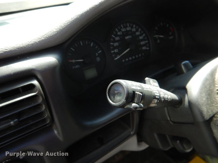 image for item JS9551 2004 Chevrolet Venture  van