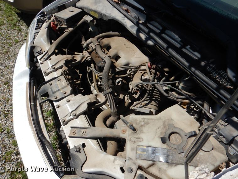 image for item JS9551 2004 Chevrolet Venture  van