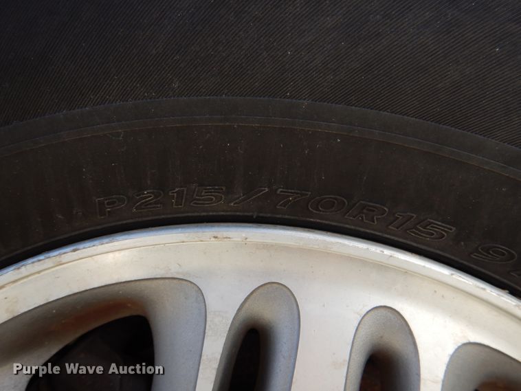 image for item JS9551 2004 Chevrolet Venture  van