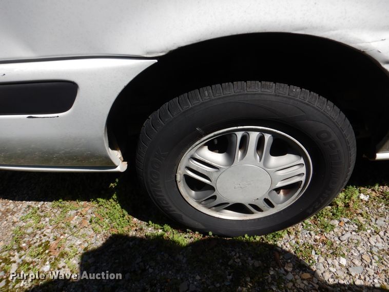 image for item JS9551 2004 Chevrolet Venture  van