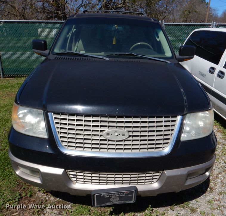 image for item JS9552 2003 Ford Expedition Eddie Bauer  SUV