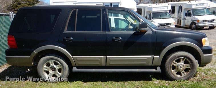 image for item JS9552 2003 Ford Expedition Eddie Bauer  SUV