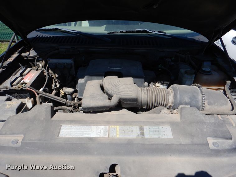 image for item JS9552 2003 Ford Expedition Eddie Bauer  SUV