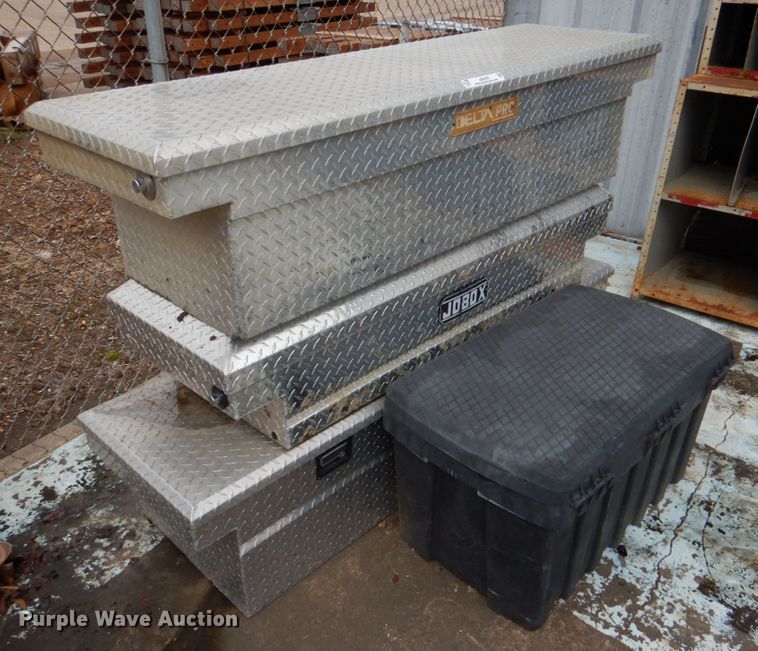 image for item JS9555 (4) toolboxes