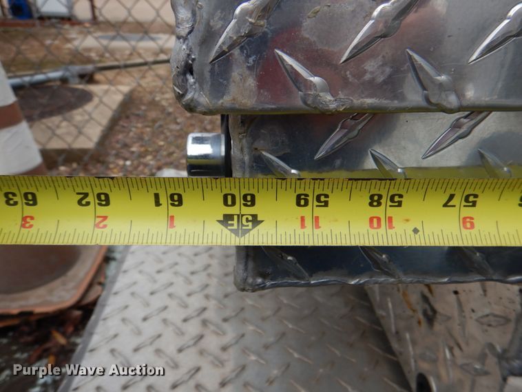 image for item JS9555 (4) toolboxes