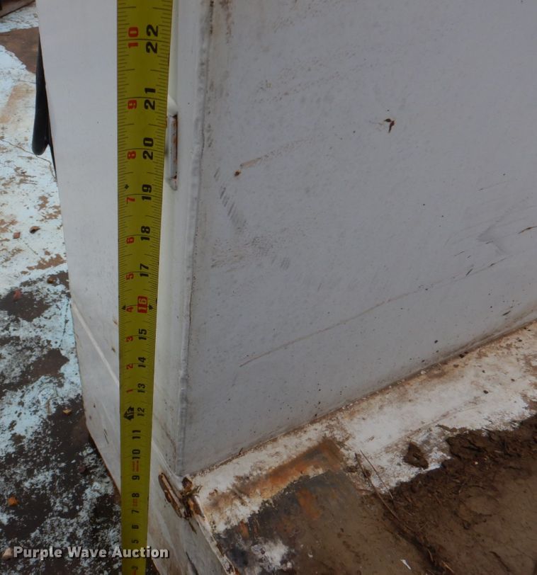 image for item JS9559 Delta Consolidation 480000  L-shaped auxiliary fuel tank