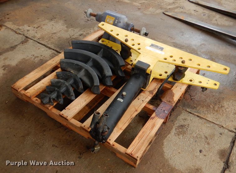 image for item JS9563 Pipe bender