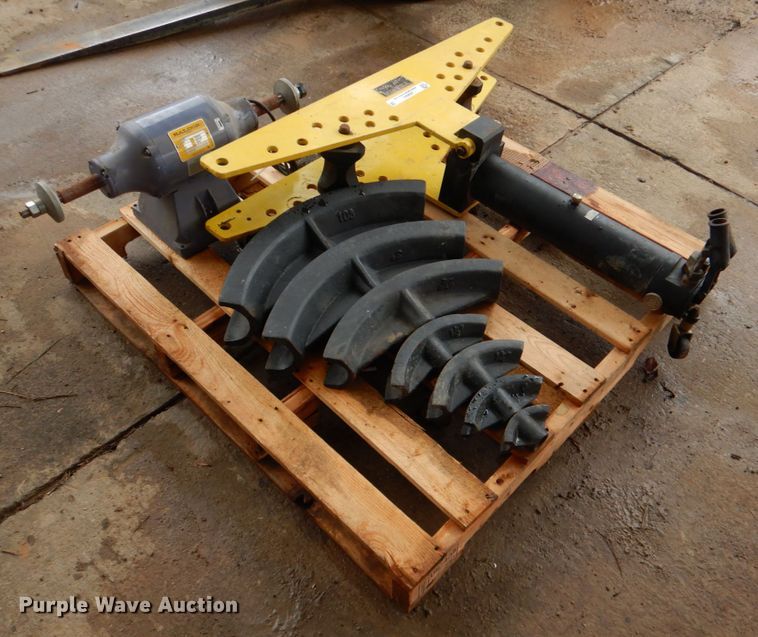 image for item JS9563 Pipe bender