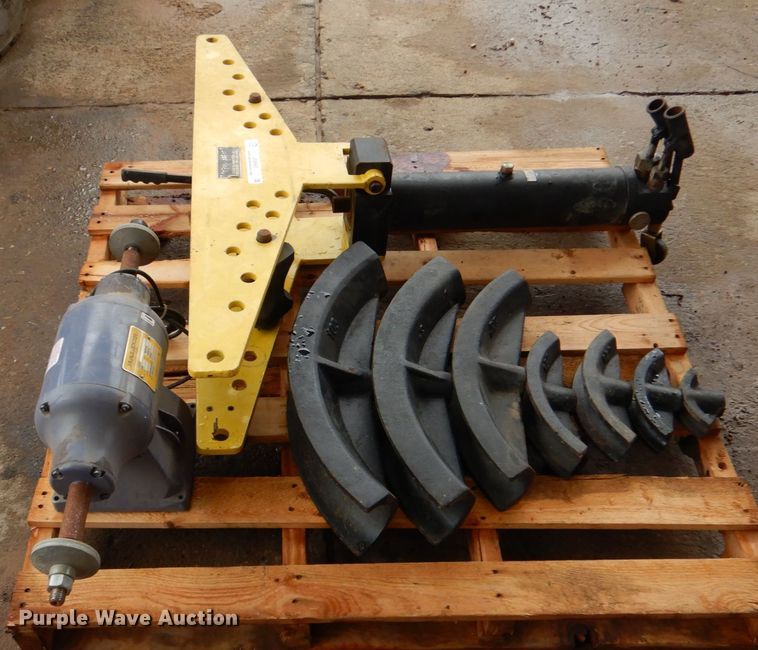 image for item JS9563 Pipe bender