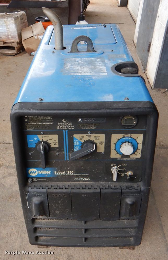 image for item JS9566 Miller Bobcat 250  welder/generator