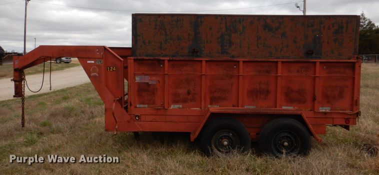 image for item JS9570 1997 Texas Bragg 6X12 GN  dump trailer