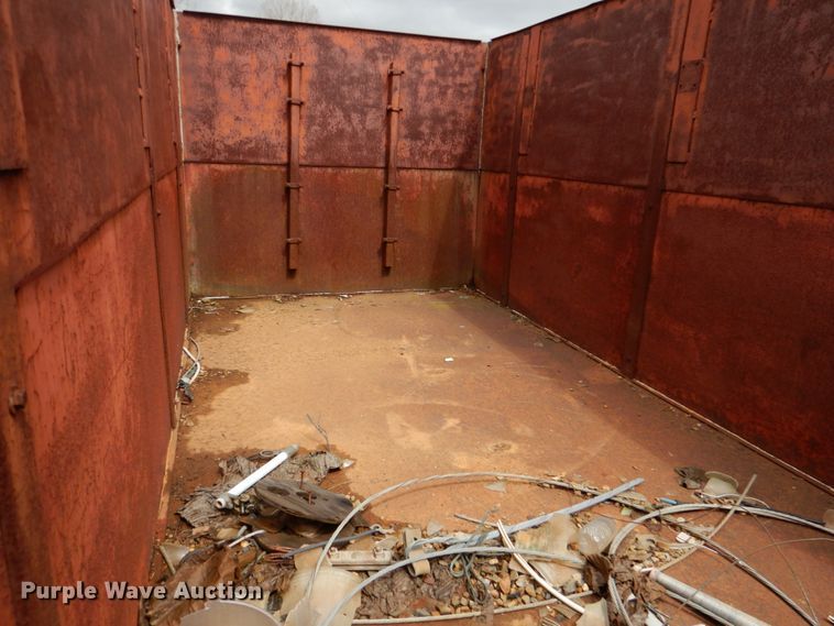 image for item JS9570 1997 Texas Bragg 6X12 GN  dump trailer