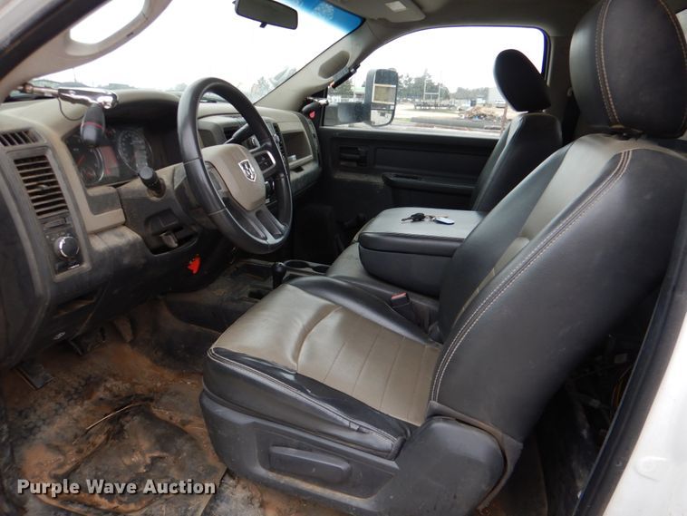 image for item JS9578 2011 Dodge Ram 2500HD  bucket truck