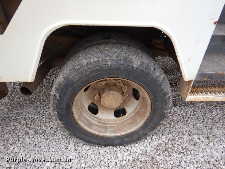 image for item JS9578 2011 Dodge Ram 2500HD  bucket truck