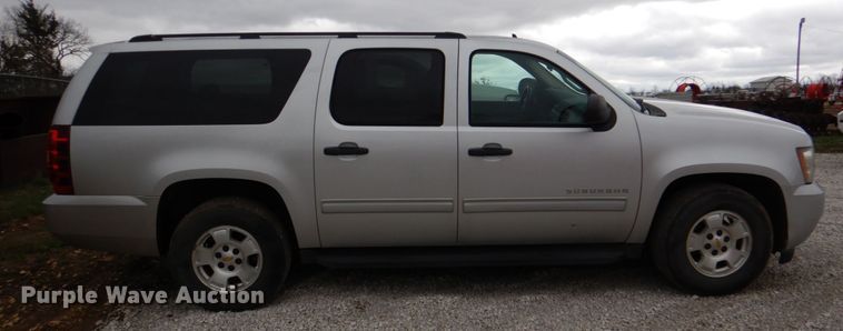 image for item JS9580 2010 Chevrolet Suburban  SUV