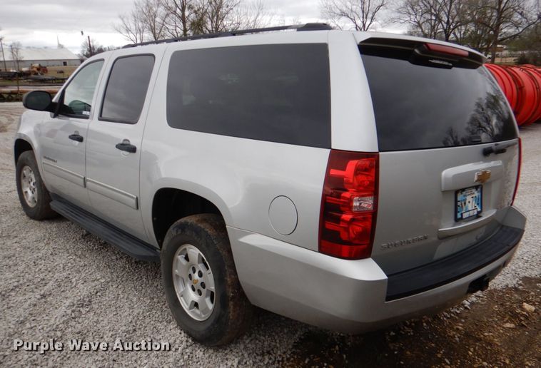 image for item JS9580 2010 Chevrolet Suburban  SUV