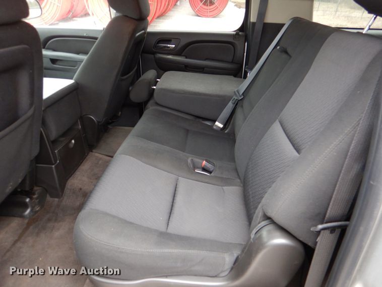 image for item JS9580 2010 Chevrolet Suburban  SUV