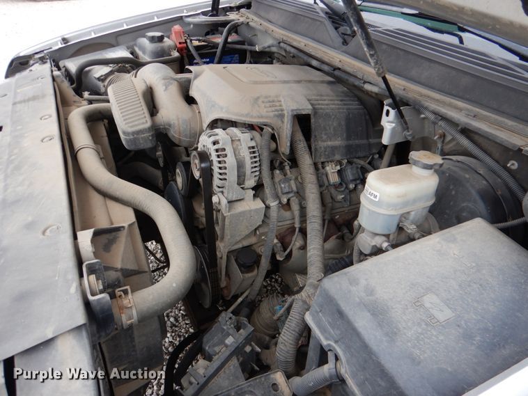 image for item JS9580 2010 Chevrolet Suburban  SUV