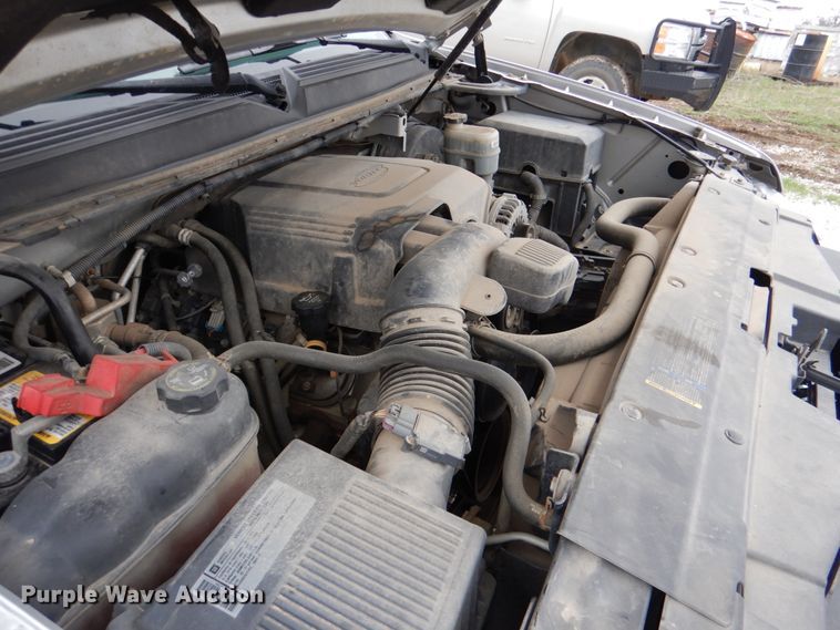 image for item JS9580 2010 Chevrolet Suburban  SUV