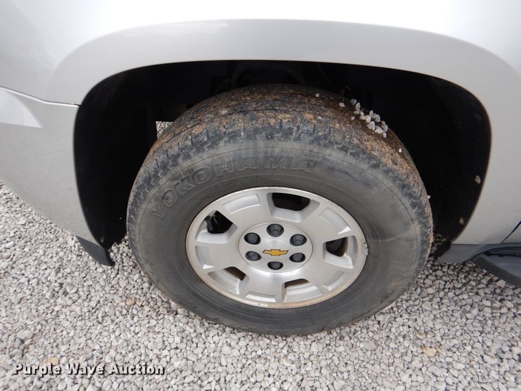 image for item JS9580 2010 Chevrolet Suburban  SUV