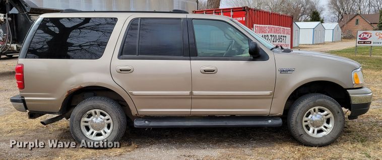 image for item JY9230 2001 Ford Expedition XLT  SUV