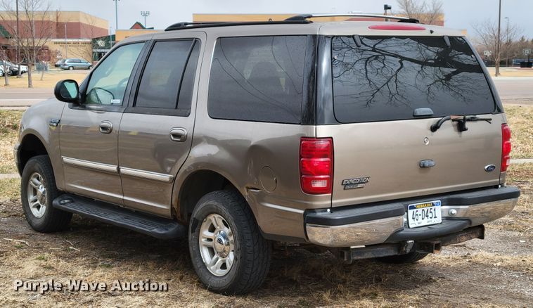 image for item JY9230 2001 Ford Expedition XLT  SUV