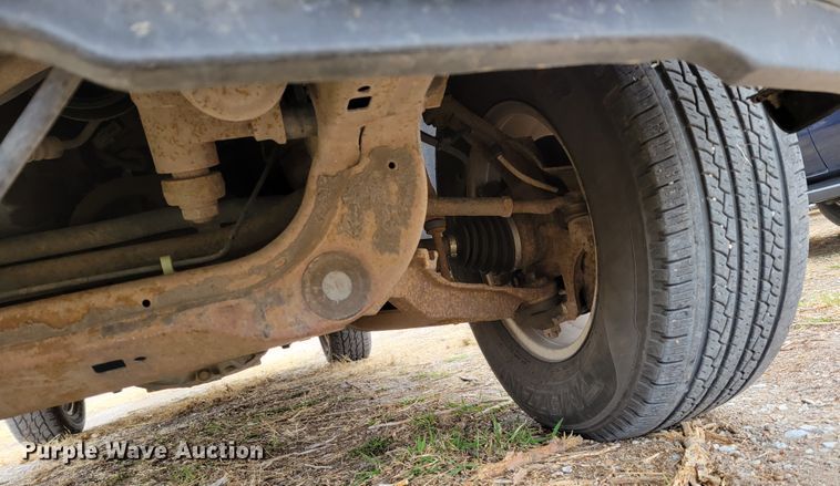 image for item JY9230 2001 Ford Expedition XLT  SUV